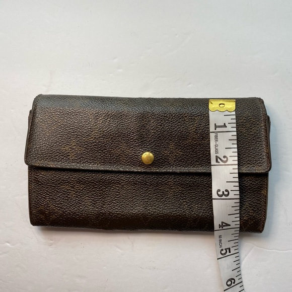 Louis Vuitton Sarah Wallet No. TH0071 - Picture 6 of 13